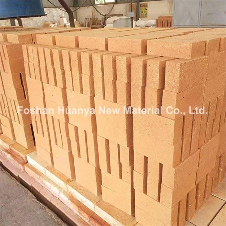 Low Porosity Clay Bricks
